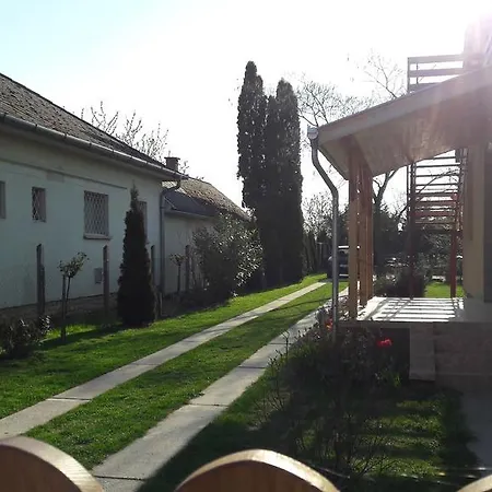 One-bedroom In I Appartamento Balatonlelle