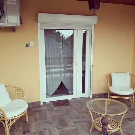 One-bedroom In I Apartment *